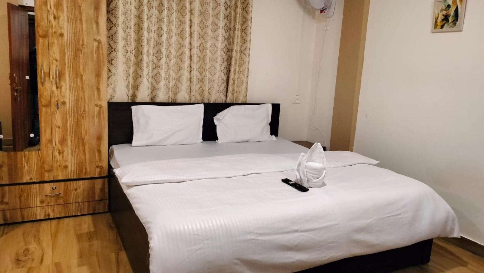 Aroma Inn Shillong Kültér fotó